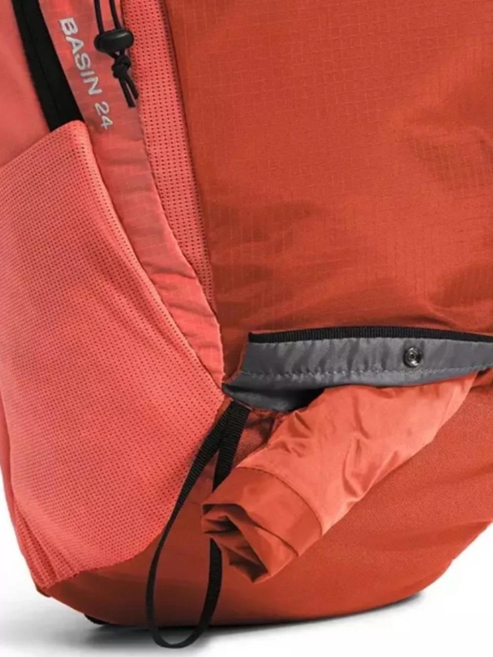 The North Face Basin 24 Backpack